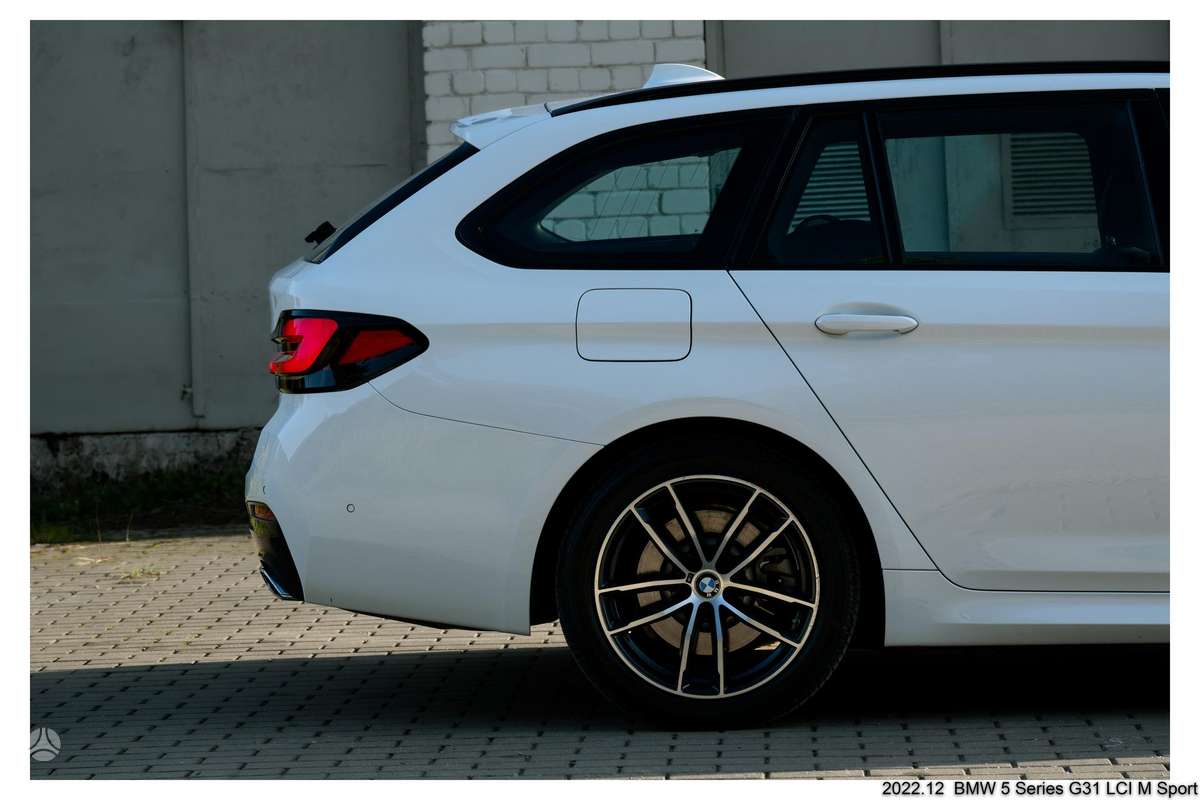 BMW 520 - 9