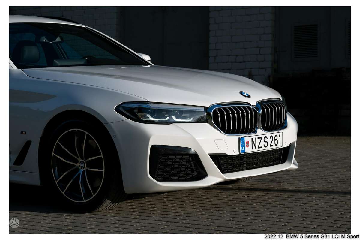 BMW 520 - 11