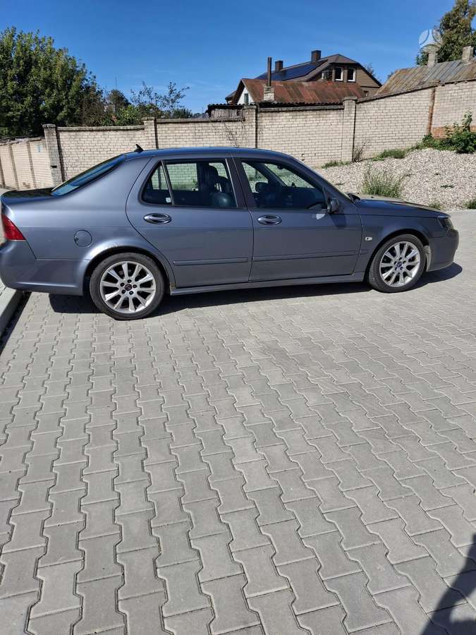 Saab 9-5 - 1