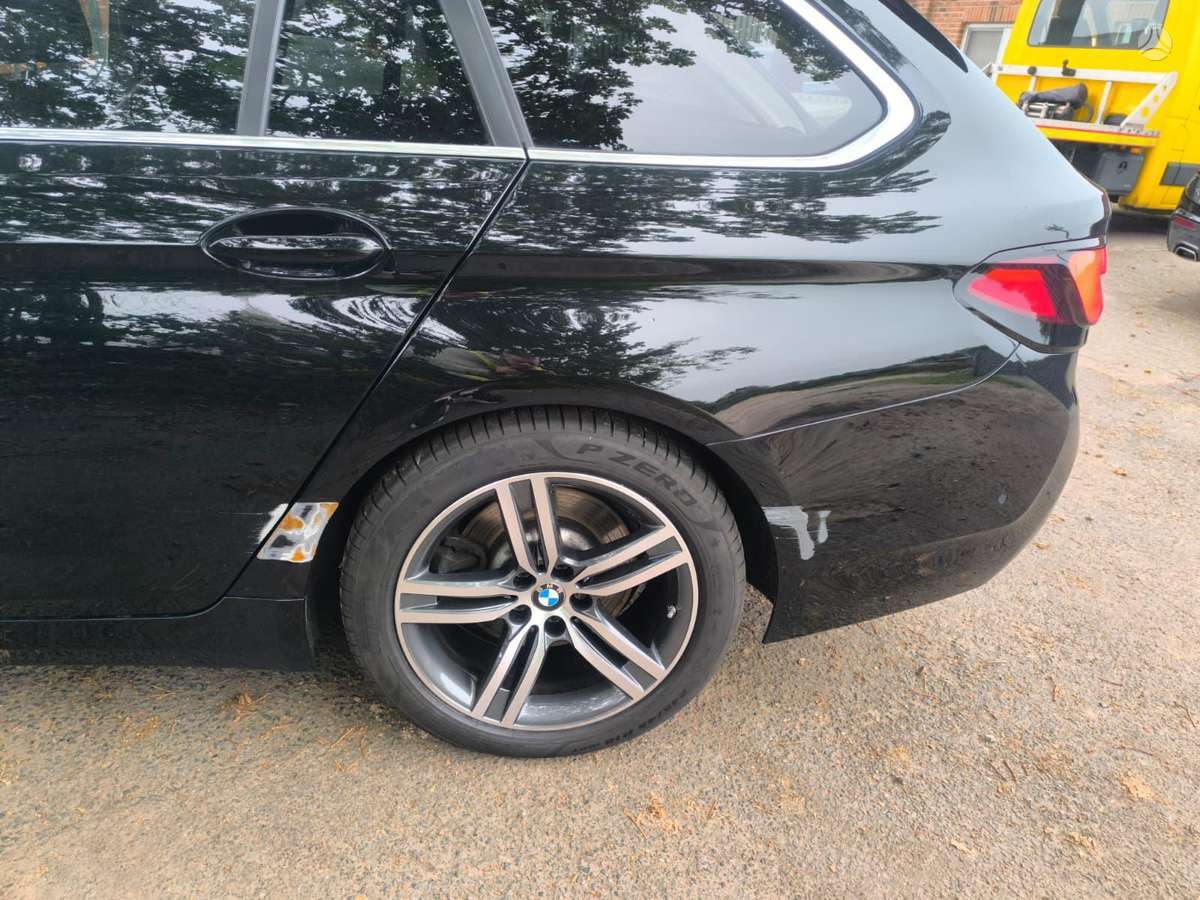 BMW 520, wagon