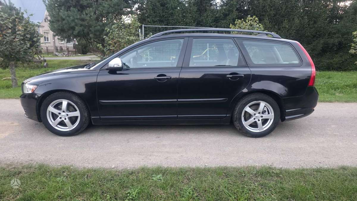 Volvo V50 - 4