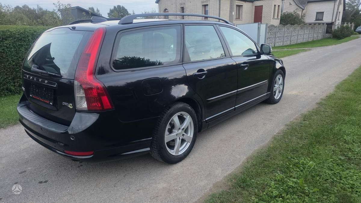 Volvo V50 - 6