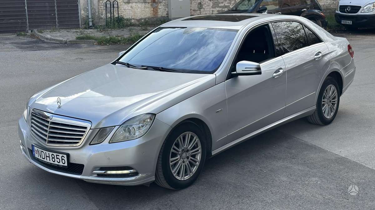 Mercedes-Benz E220 - 5
