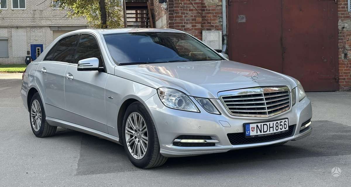 Mercedes-Benz E220 - 6