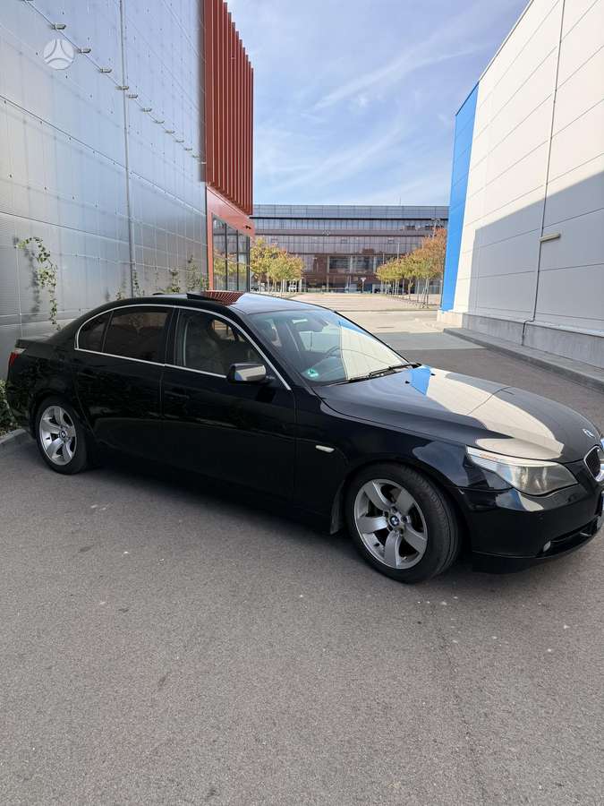 BMW 525 - 5