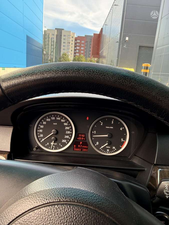 BMW 525 - 9