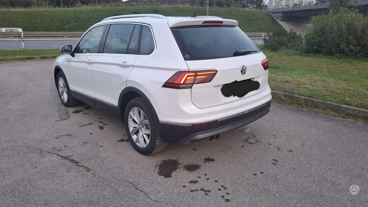 Volkswagen Tiguan - 7