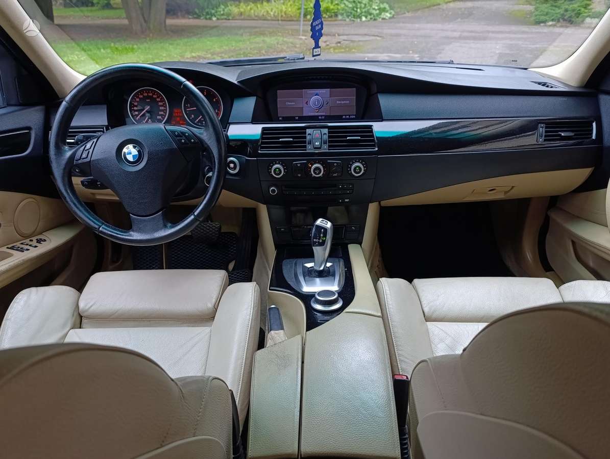 BMW 530 - 11