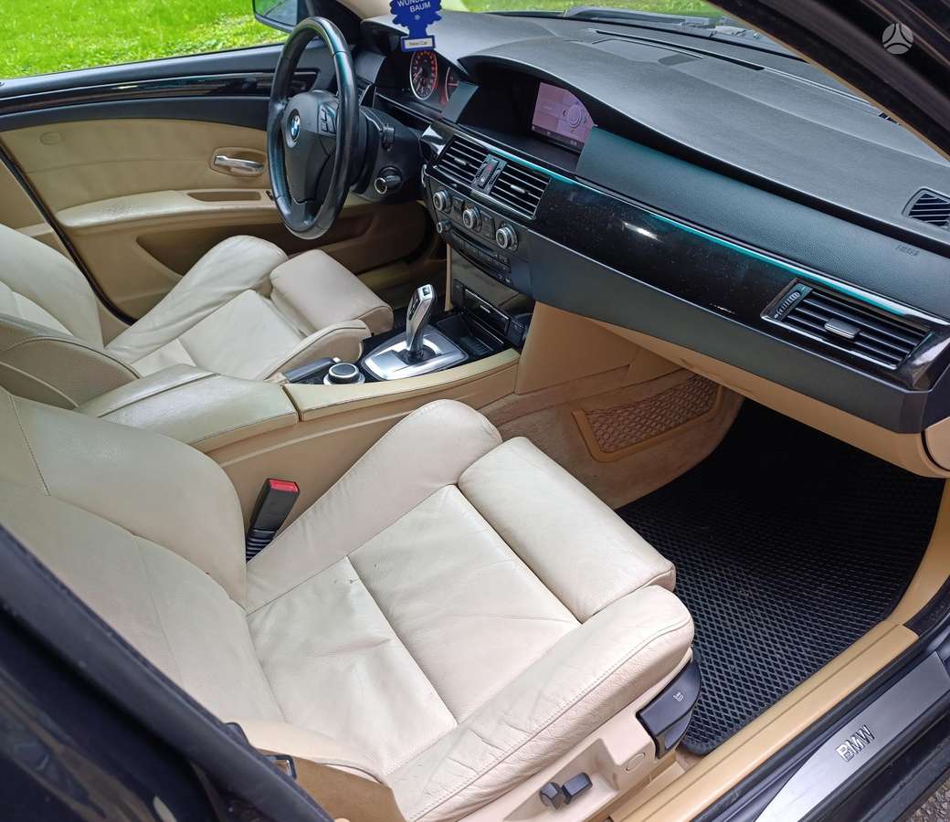 BMW 530 - 12