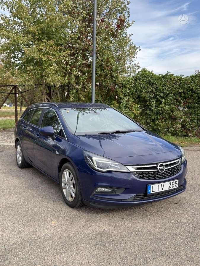 Opel Astra - 1