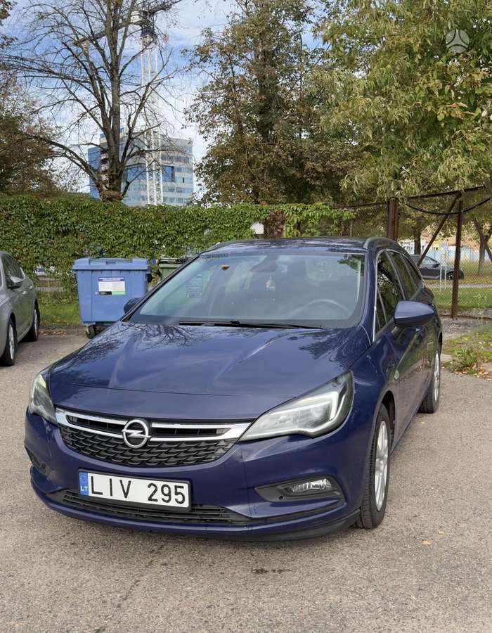 Opel Astra - 2