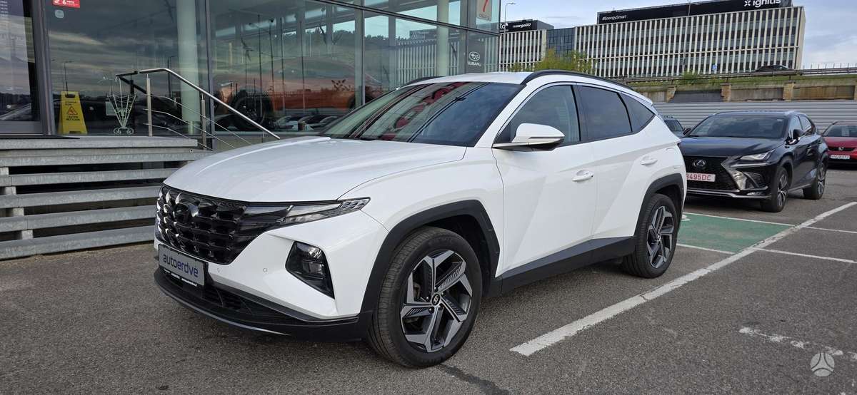 Hyundai Tucson - 2