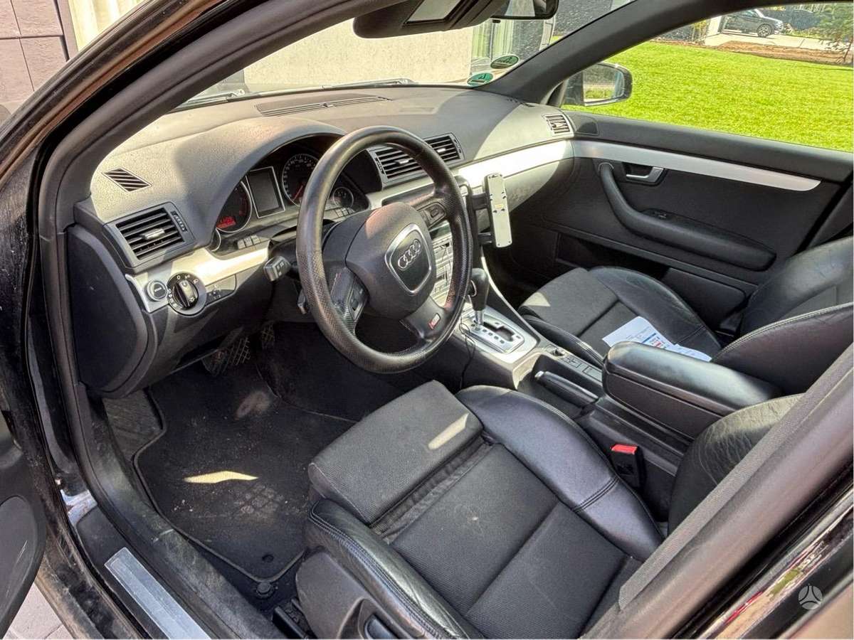 Audi A4 - 5