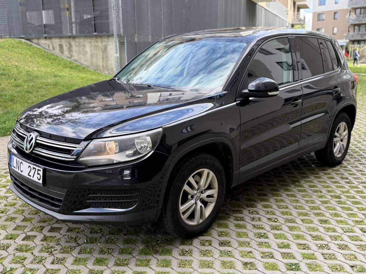 Volkswagen Tiguan - 4