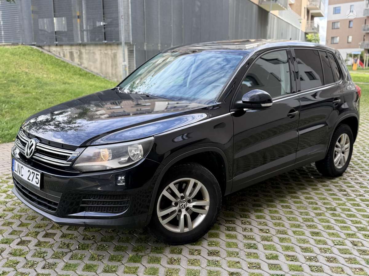 Volkswagen Tiguan - 2