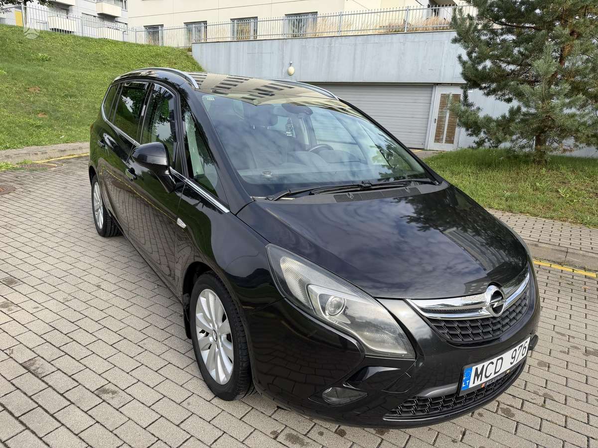 Opel Zafira - 12