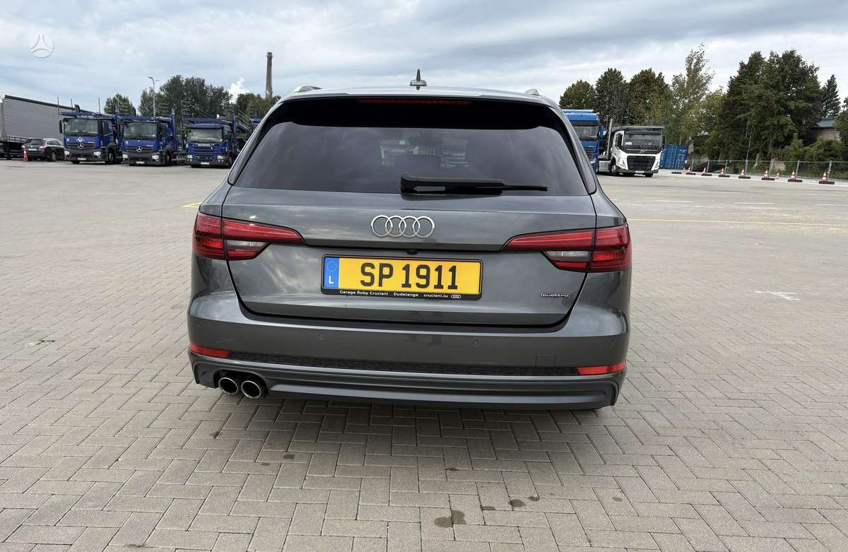 Audi A4 - 6