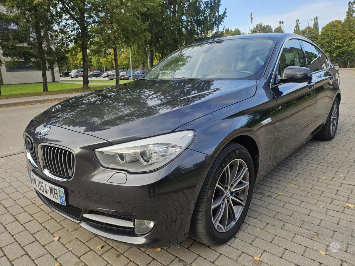 BMW 530 Gran Turismo - 1