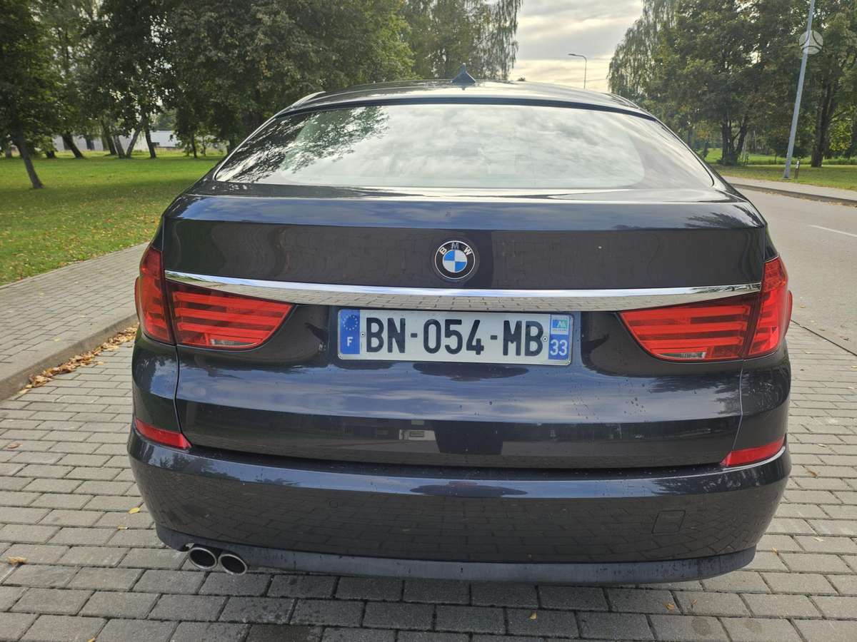 BMW 530 Gran Turismo - 7