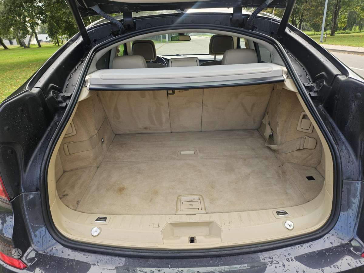 BMW 530 Gran Turismo - 8