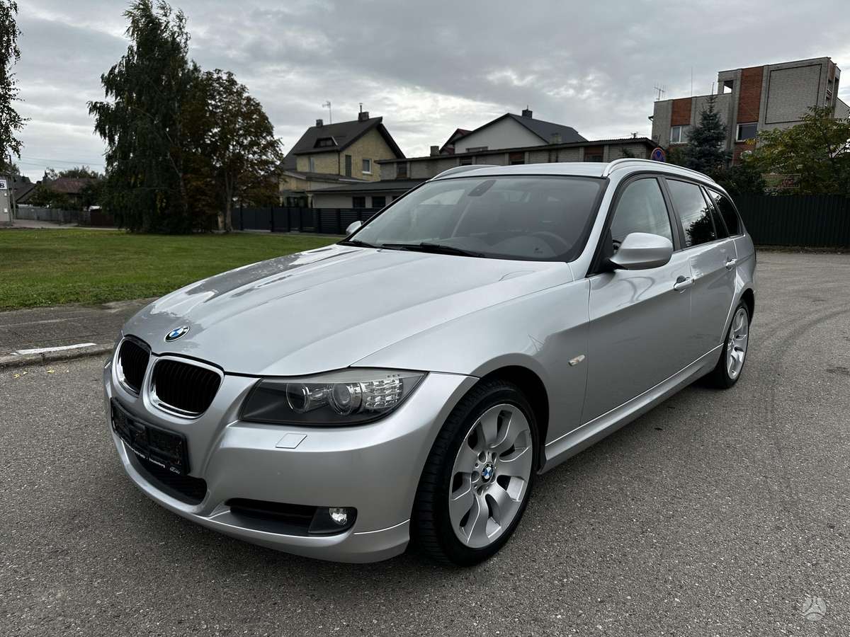 BMW 320 - 1