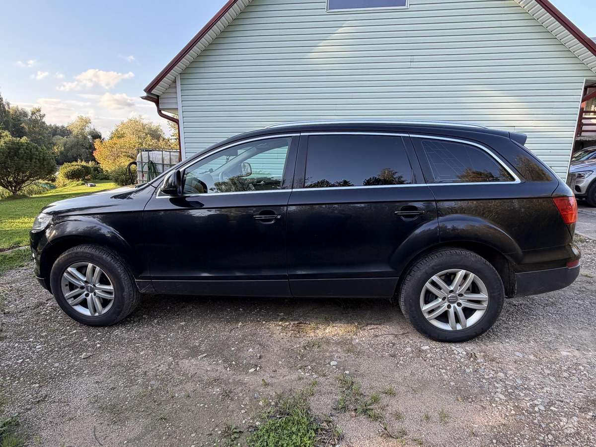 Audi Q7 - 6