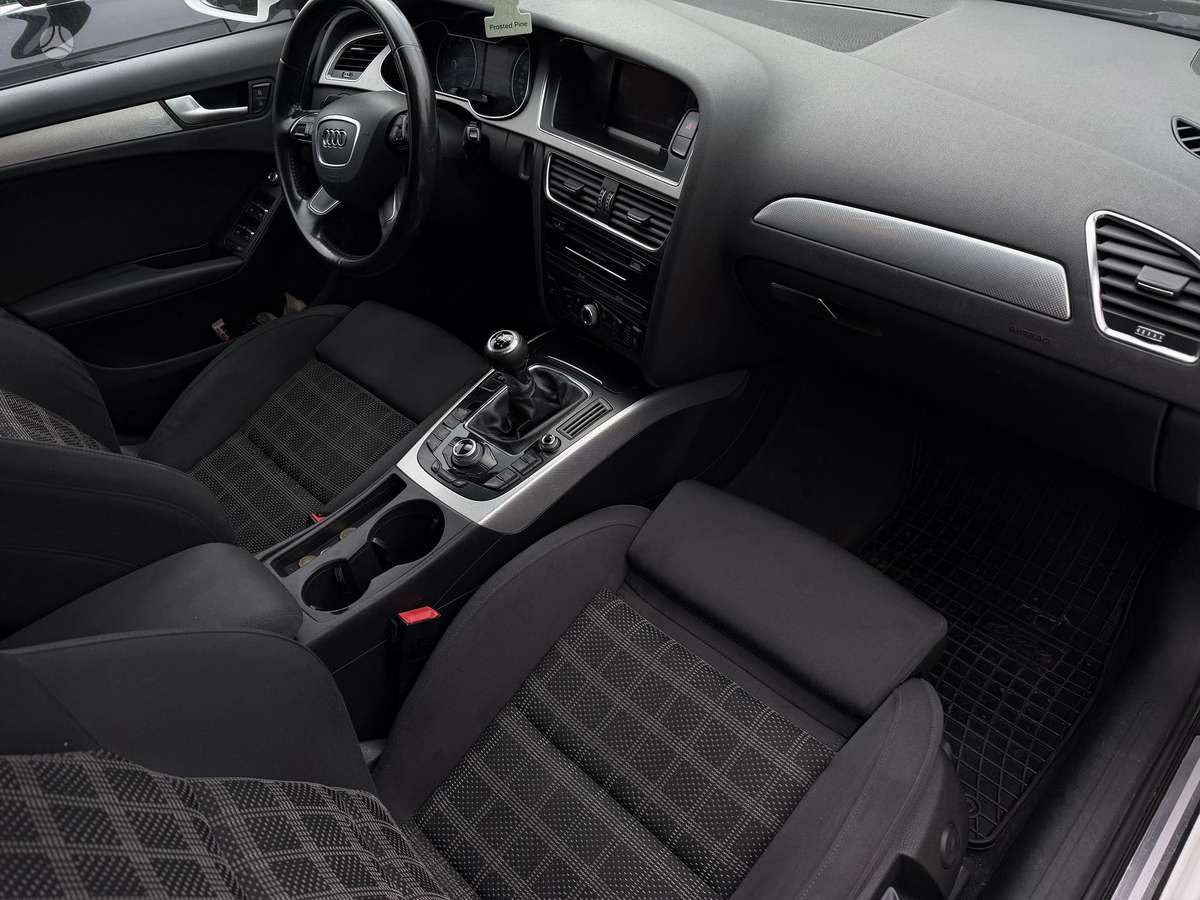 Audi A4 - 5