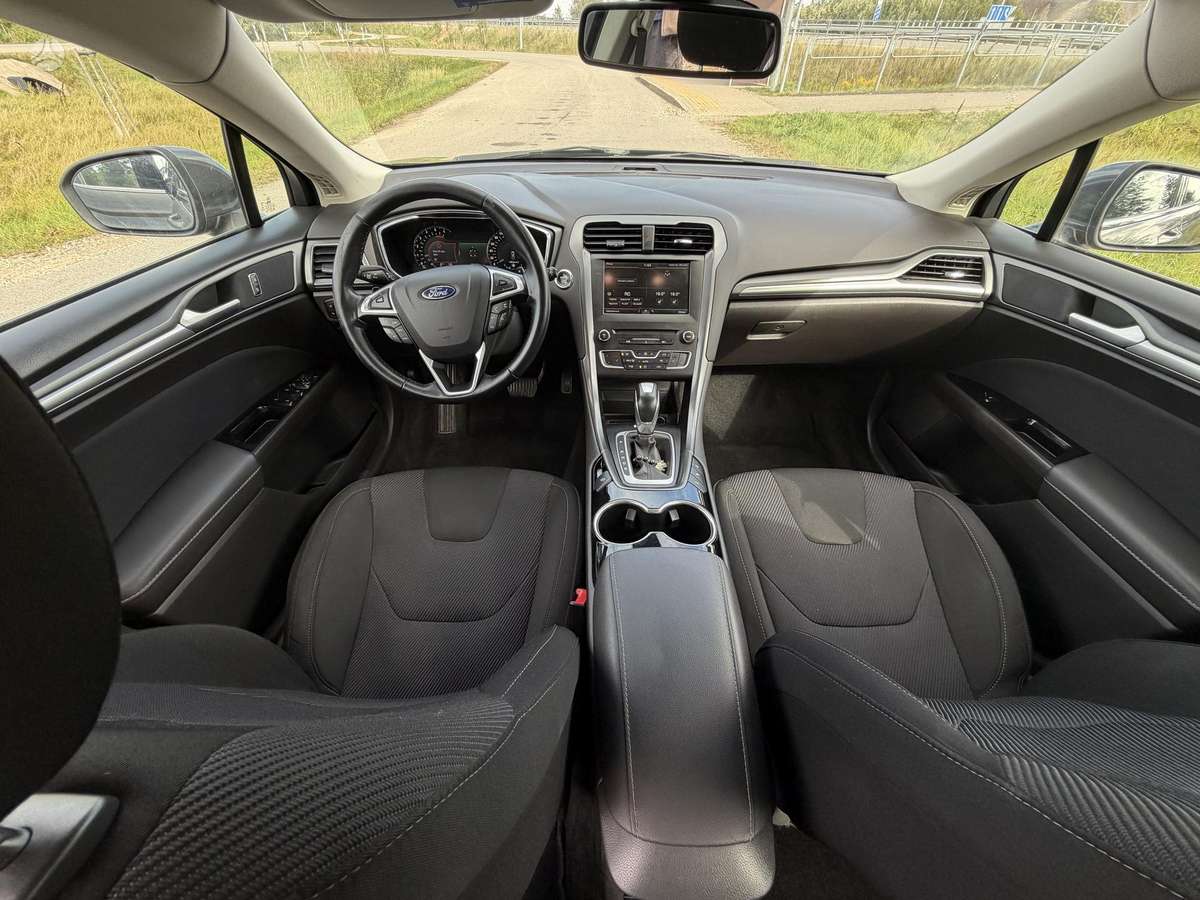 Ford Mondeo - 10