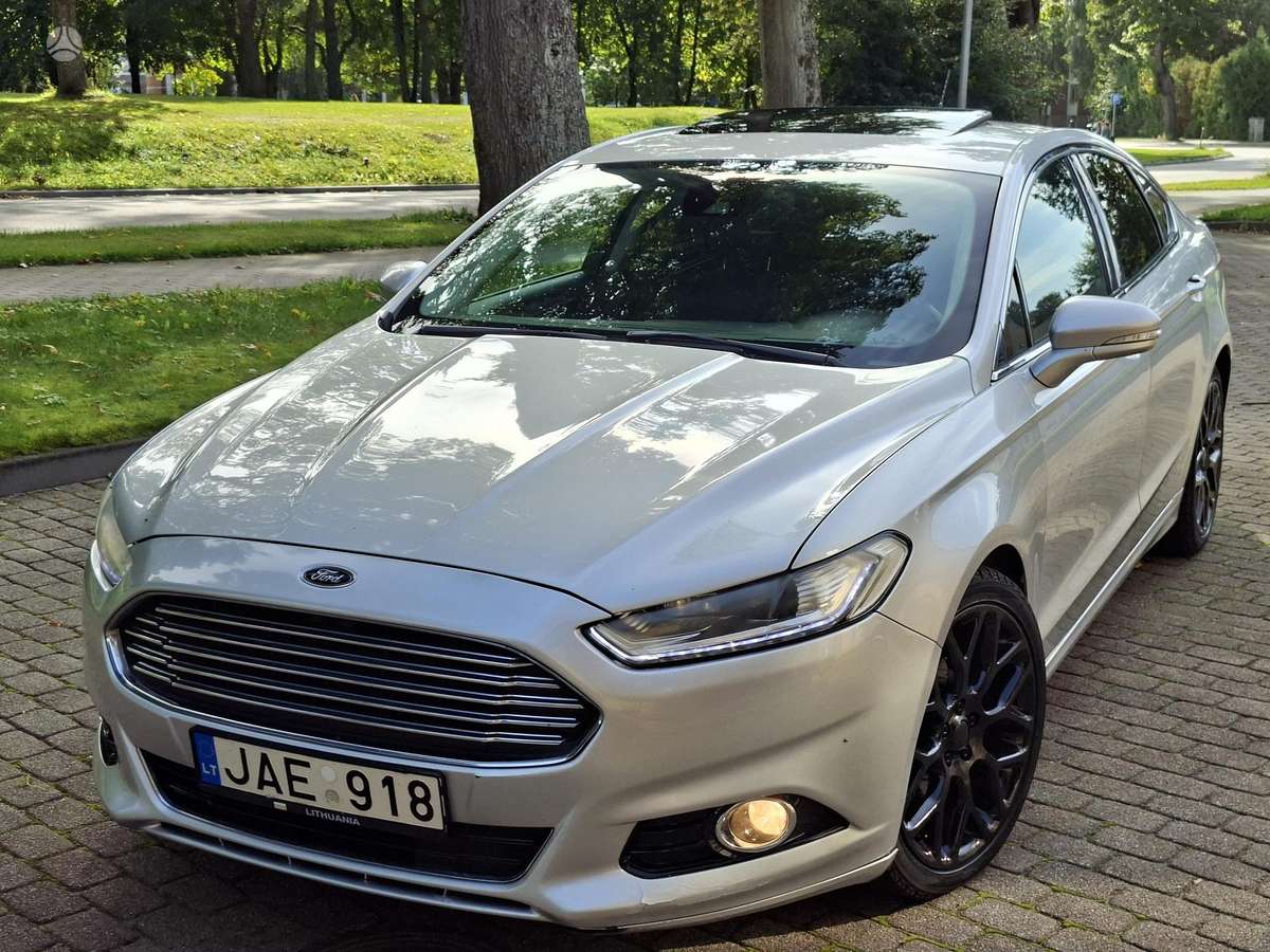 Ford Fusion - 5