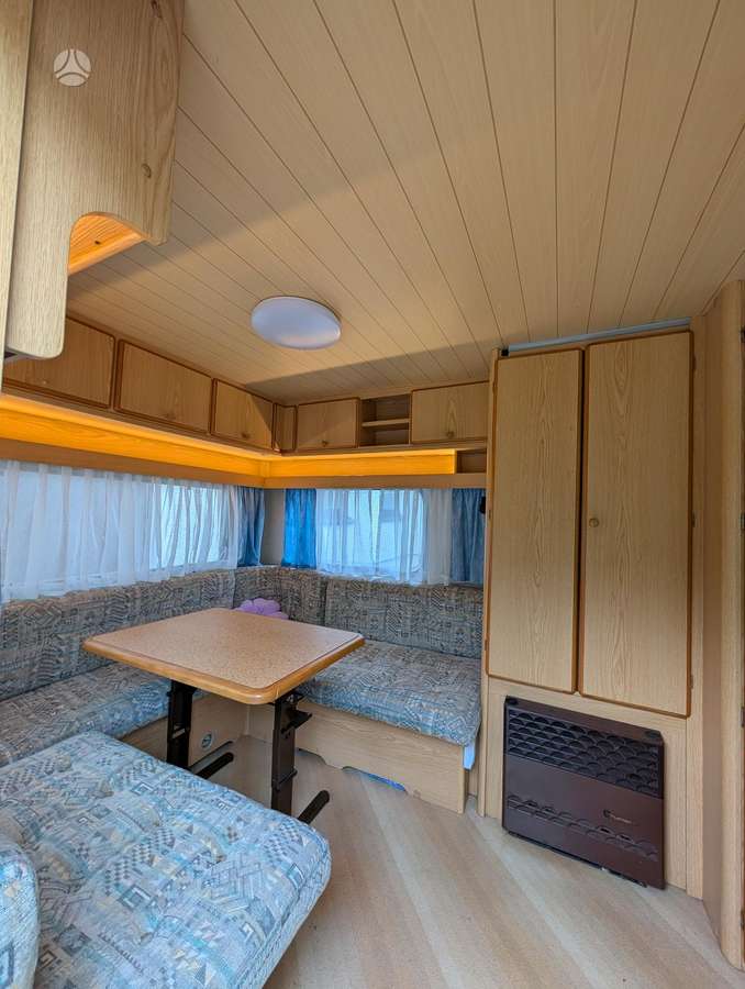 Knaus Sudwind 485, caravans