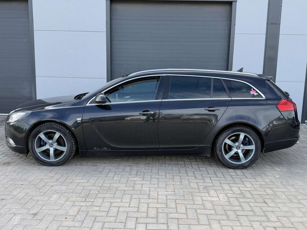 Opel Insignia - 7