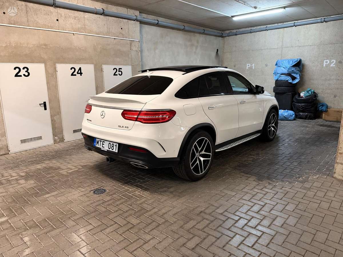 Mercedes-Benz GLC Coupe 43 AMG - 6