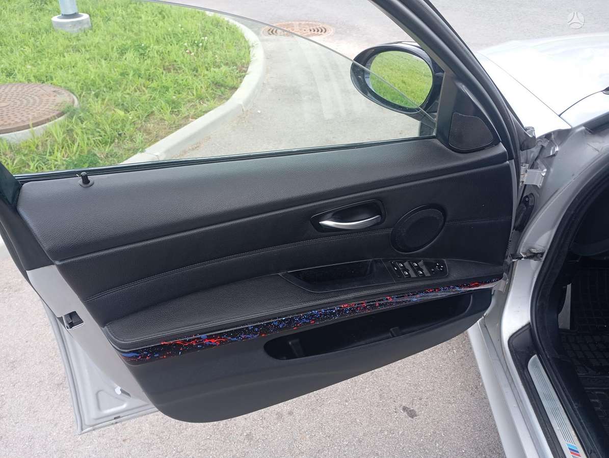BMW 320, 2.0 l., wagon