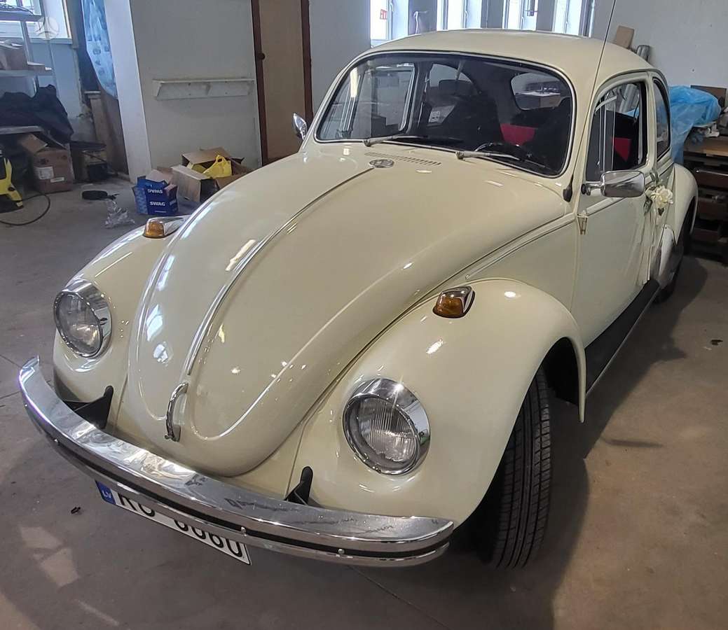 Volkswagen Beetle - 2