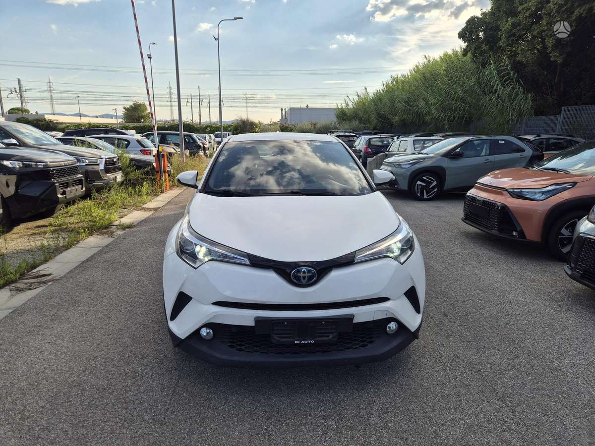Toyota C-HR - 1