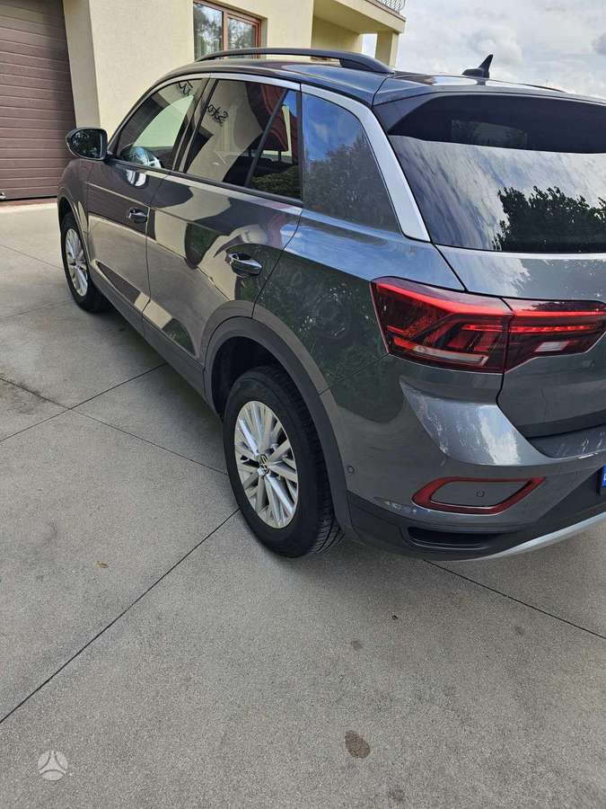 Volkswagen T-Roc - 5