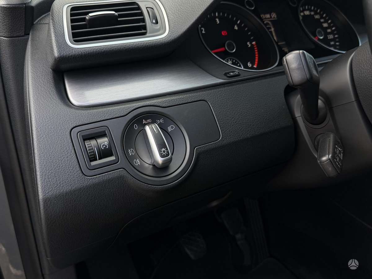 Volkswagen Passat, 2.0 l., Универсал