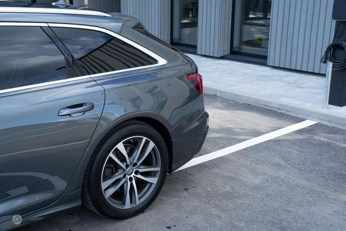 Audi A6, 3.0 l., Универсал