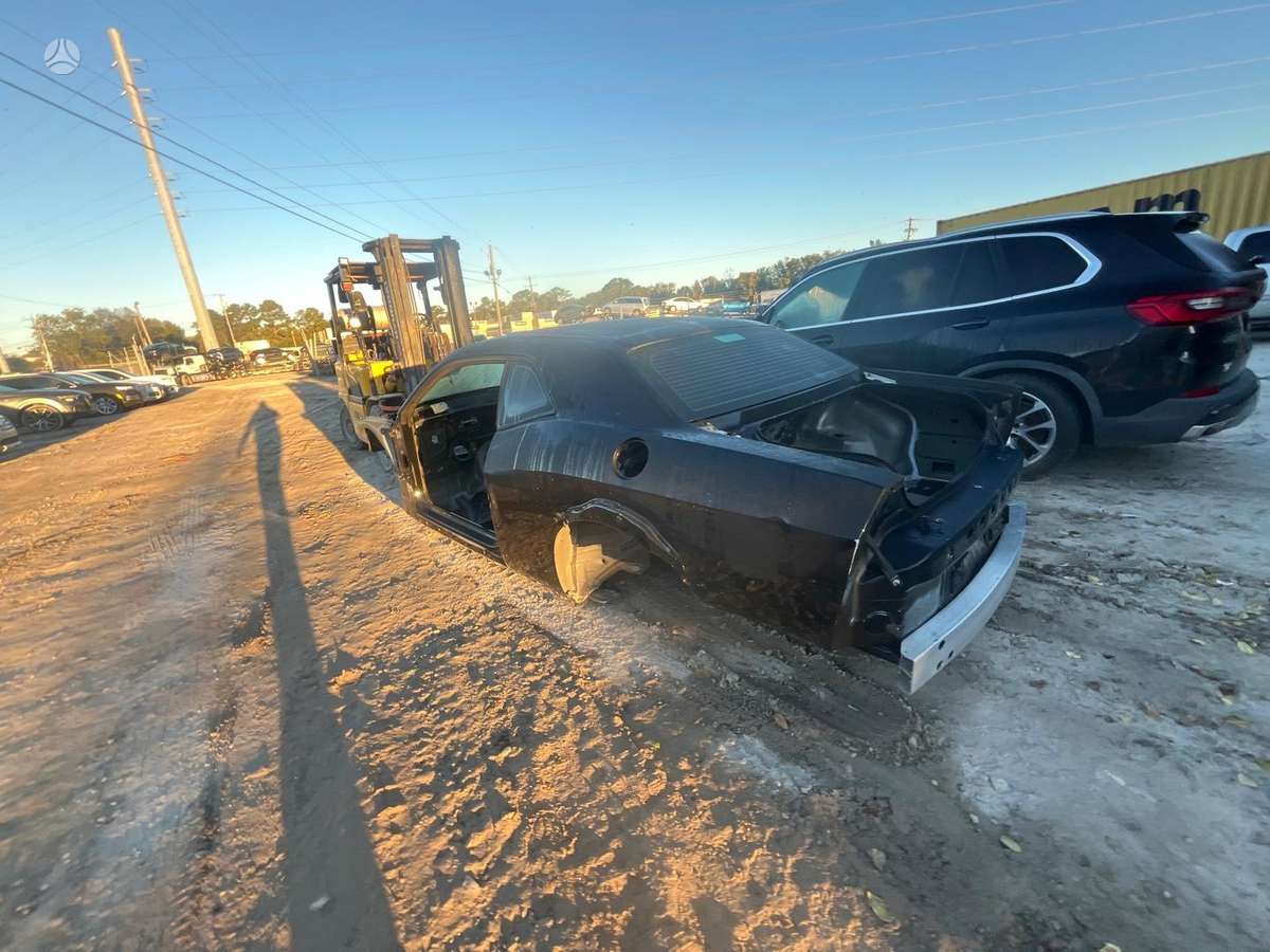 Dodge Challenger, 6.2 l., coupe