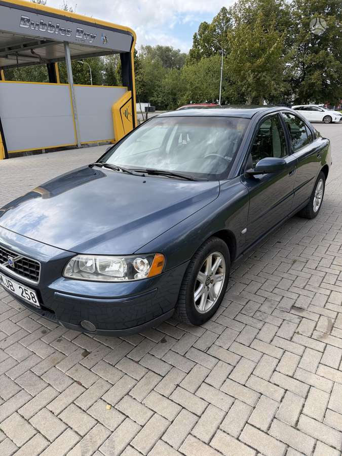 Volvo S60 - 2