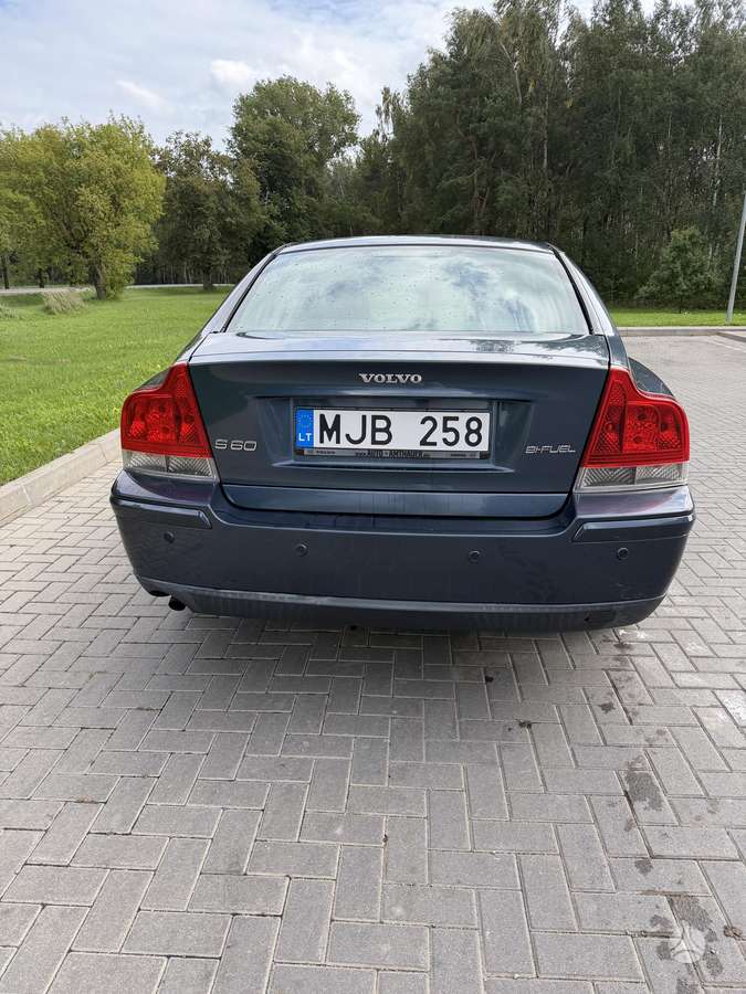 Volvo S60 - 10