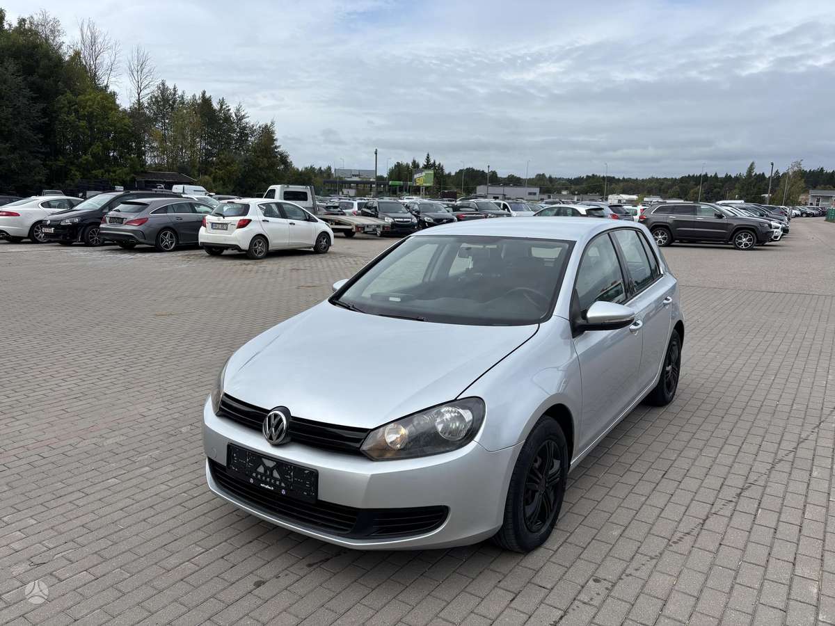 Volkswagen Golf - 3