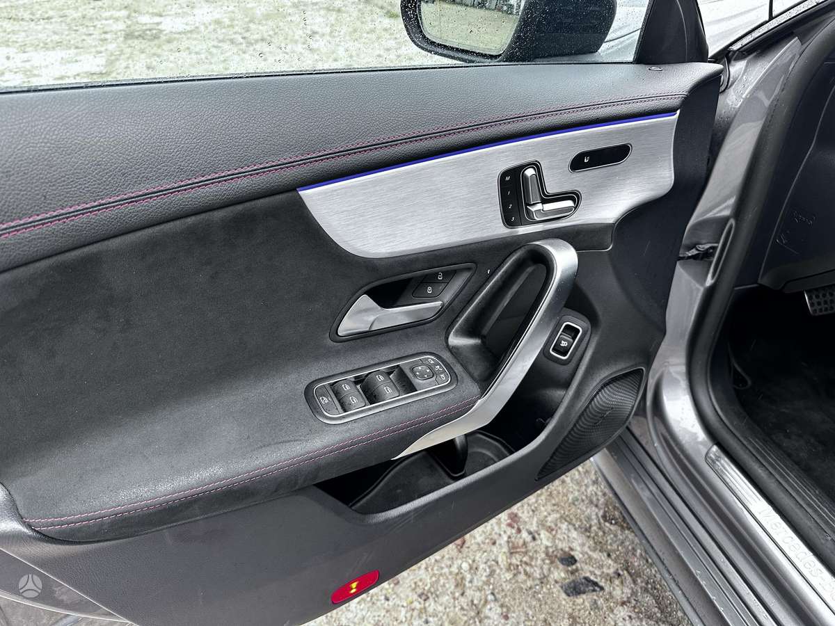 Mercedes-Benz CLA220 - 9