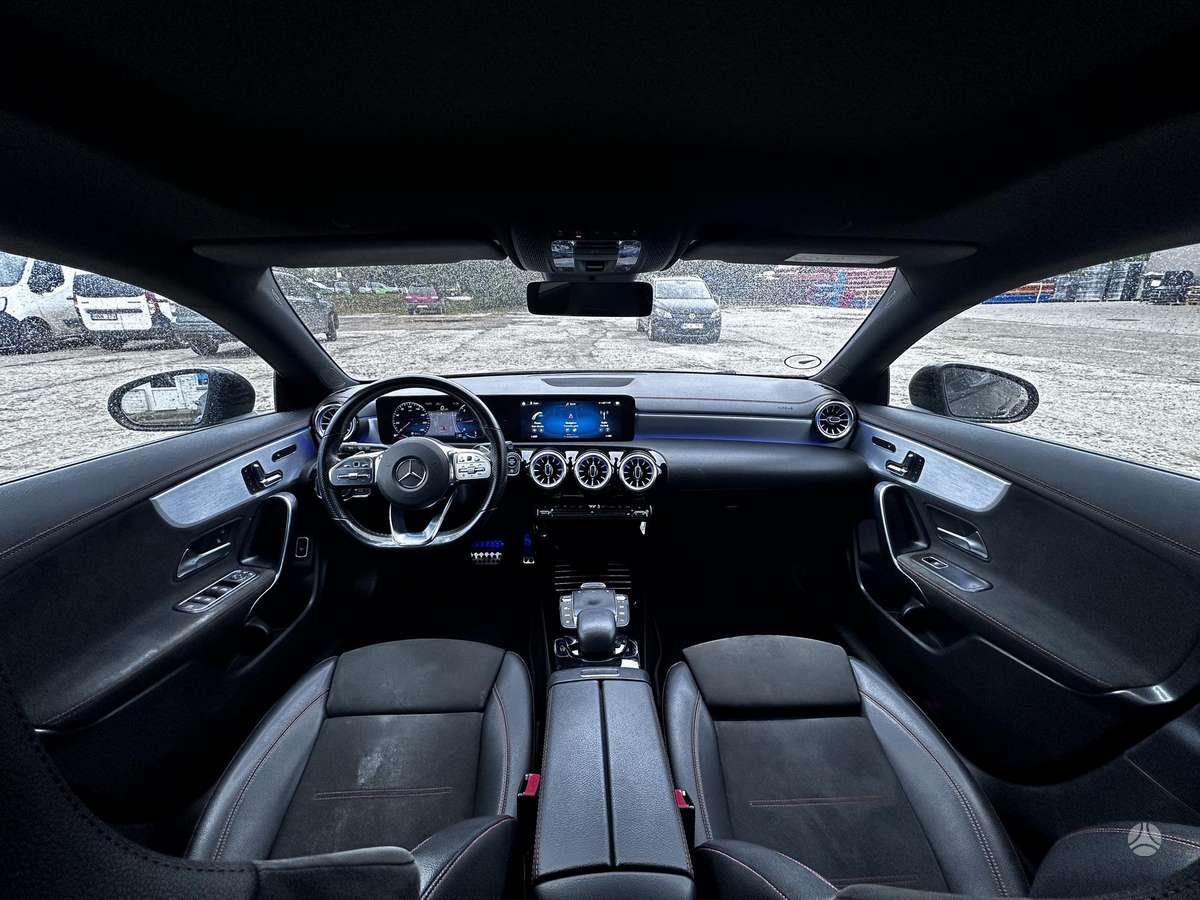Mercedes-Benz CLA220 - 12