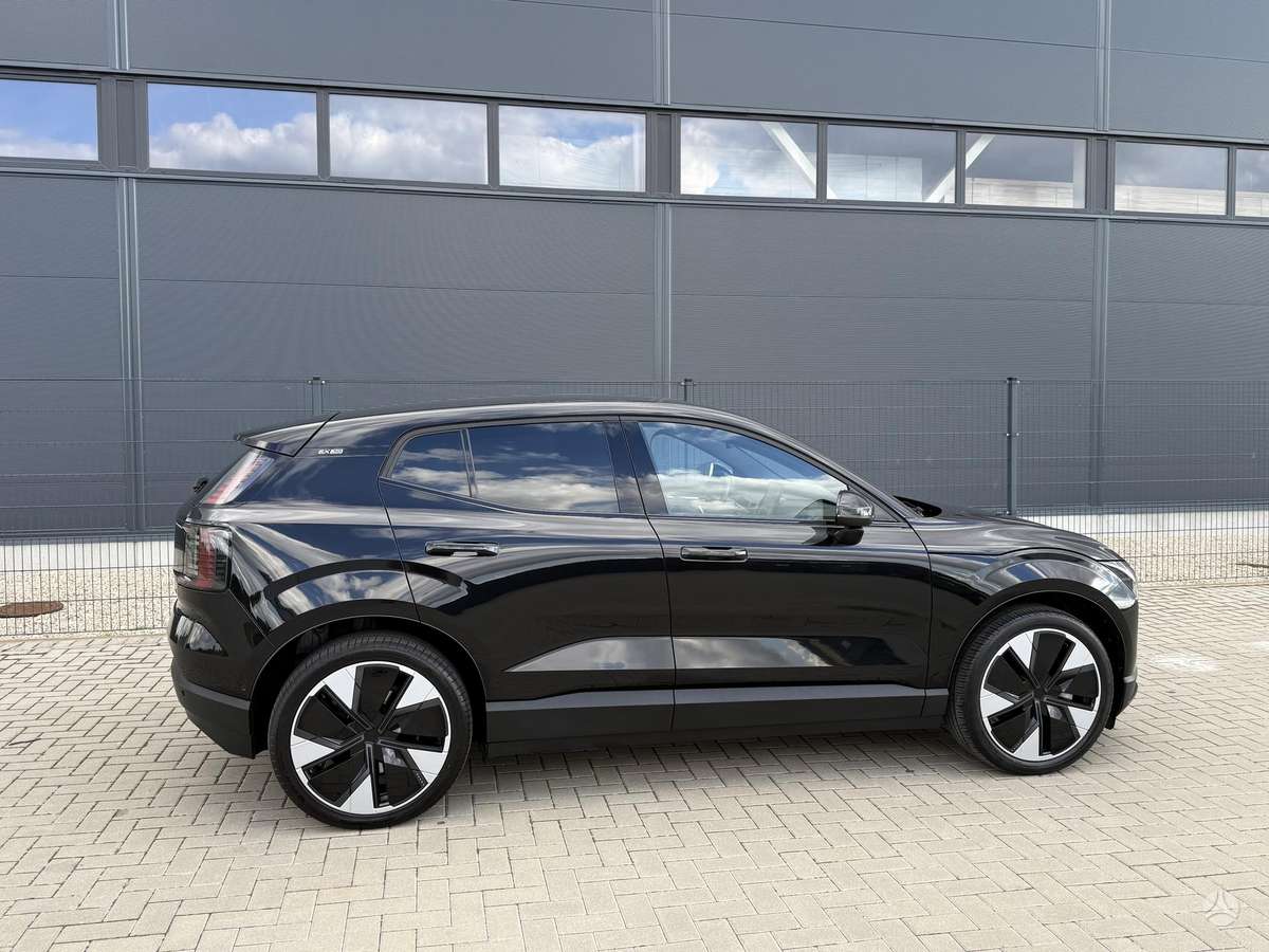 Volvo EX30 - 3