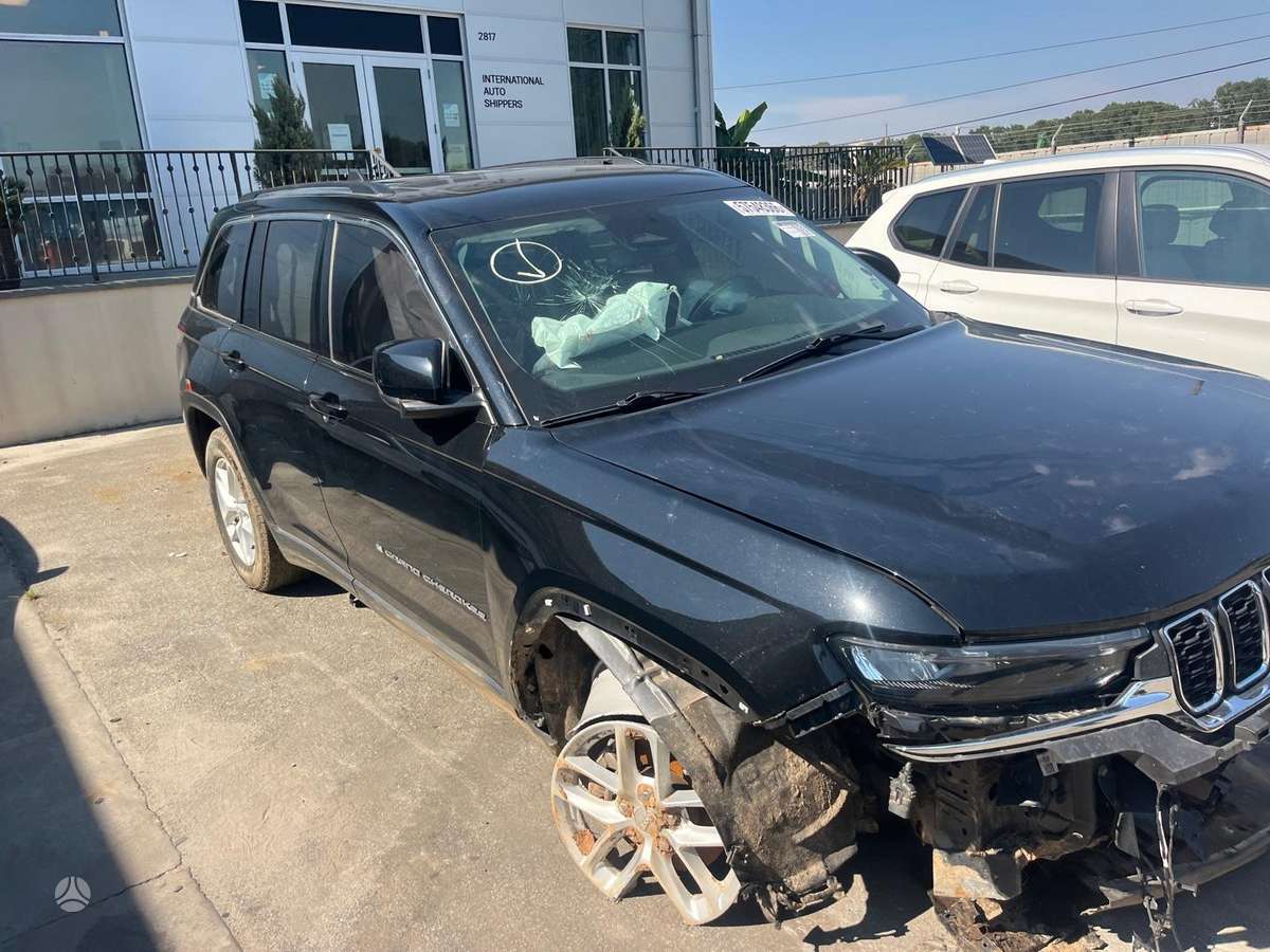 Jeep Grand Cherokee - 7
