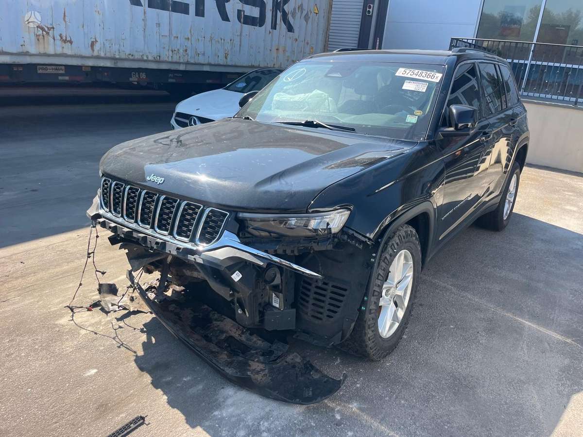 Jeep Grand Cherokee - 10