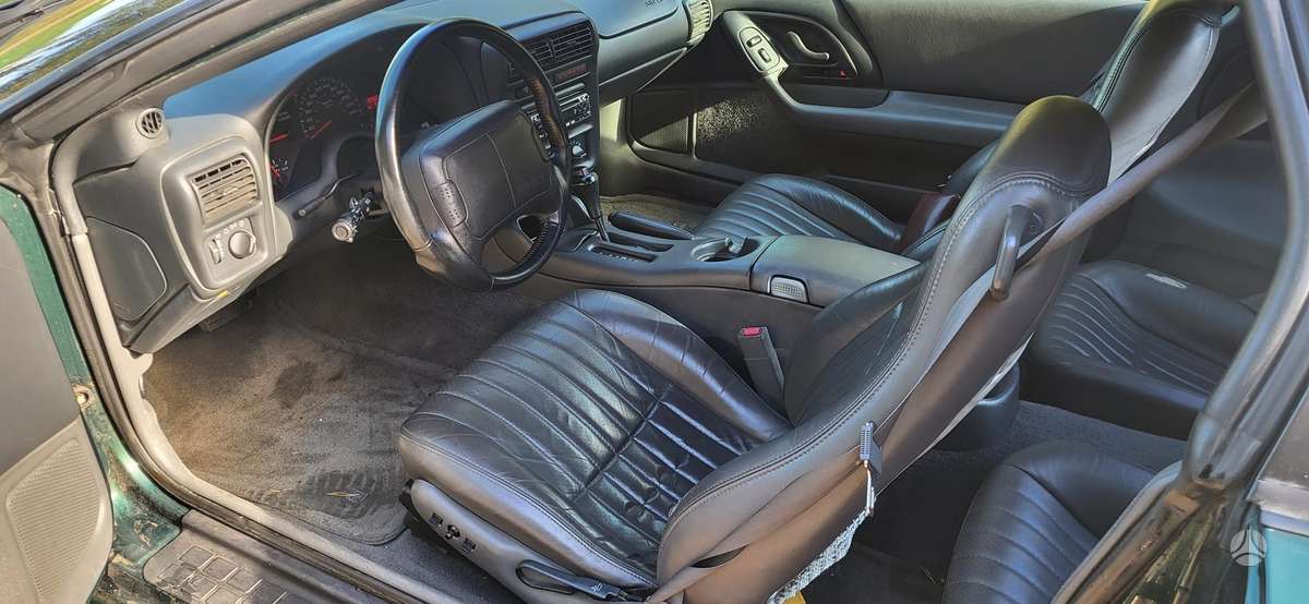 Chevrolet Camaro - 5
