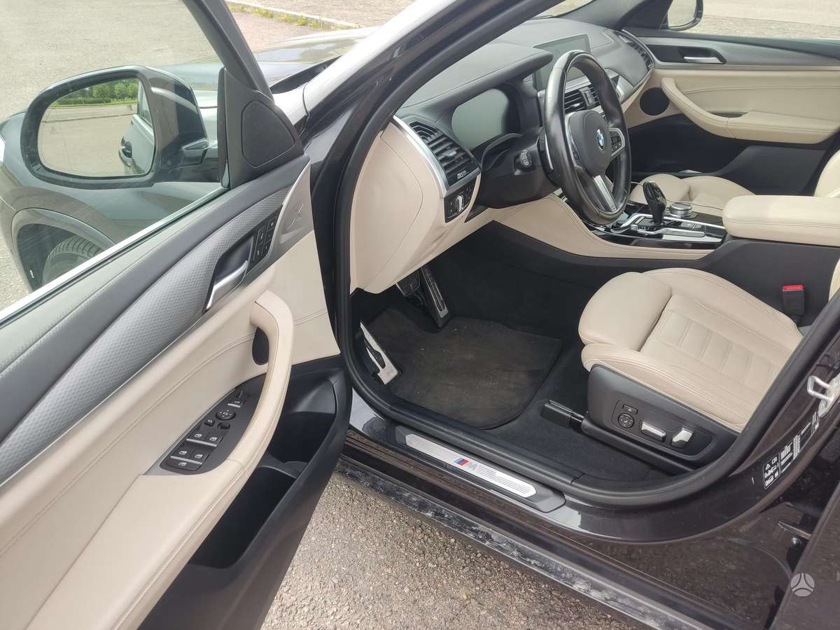 BMW X4 - 10