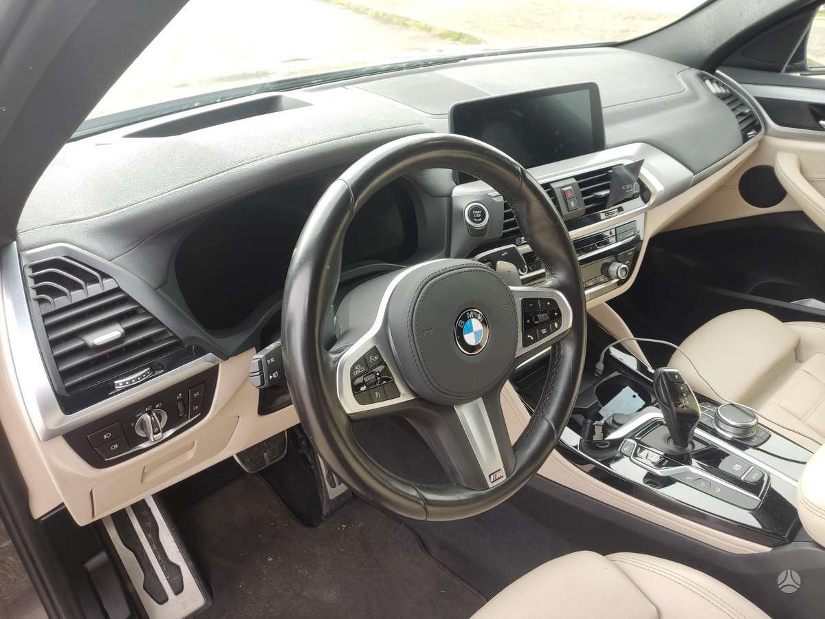BMW X4 - 11